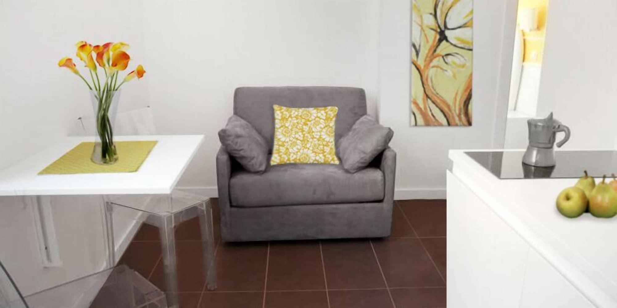 Apart-hotel Trevi 2*